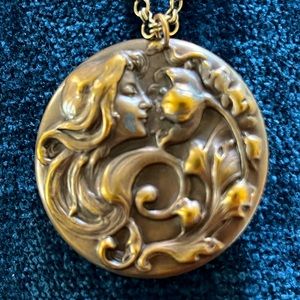 Art Nouveau style necklace, bronze tone